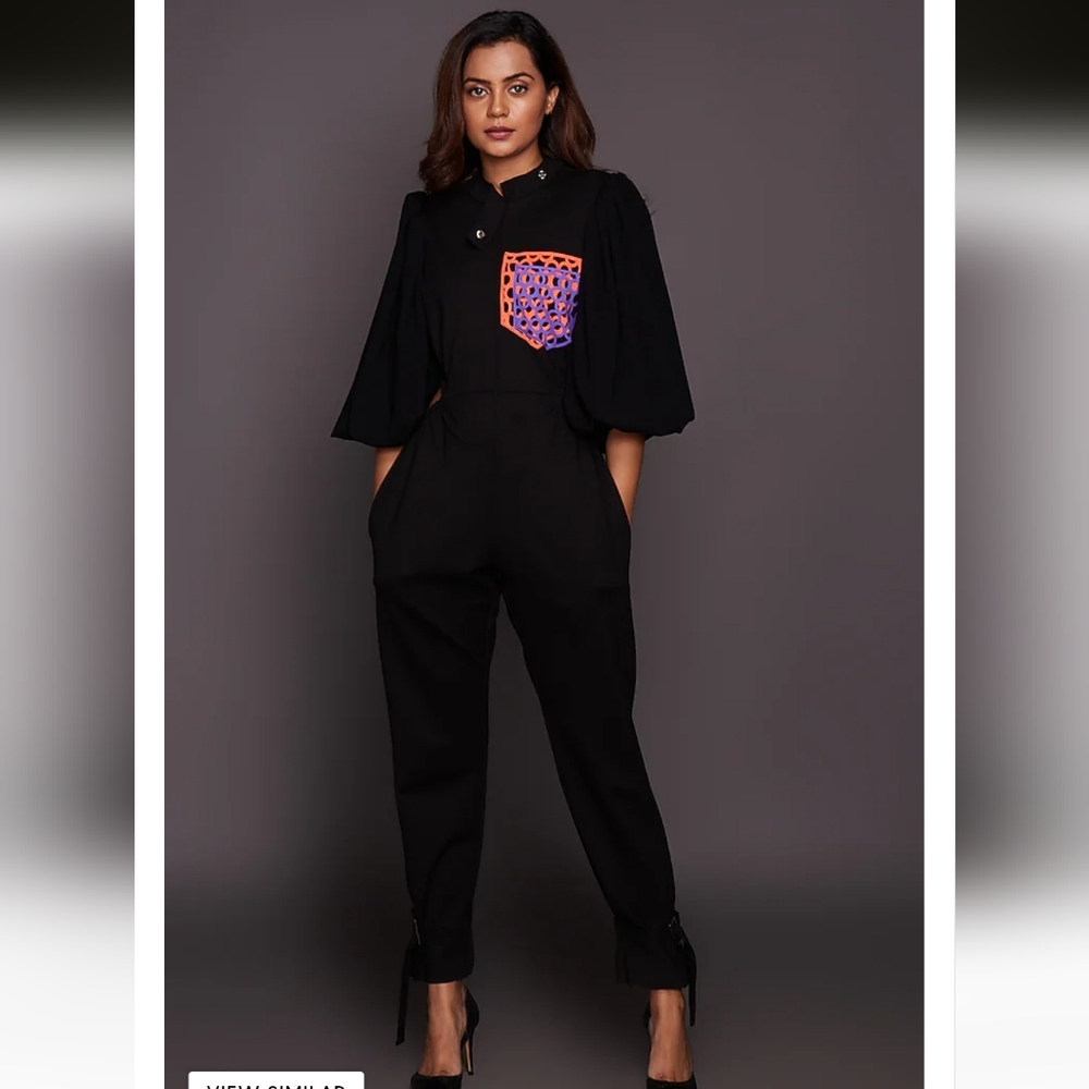 Stylish Black Jumpsuit with Vibrant Pocket